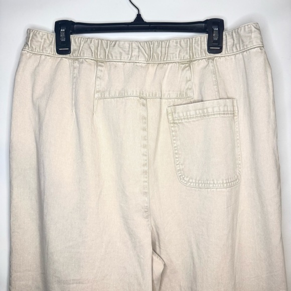 Free People Wide-Leg After Love Cuff  Cropped Pant in Sandshell Size Large - Picture 9 of 14